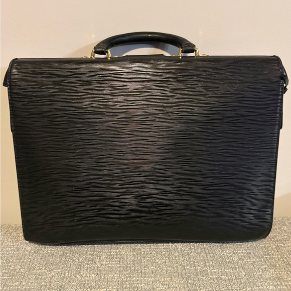 Louis Vuitton Epi Serviette Ambassadeur - Picture 6 of 16